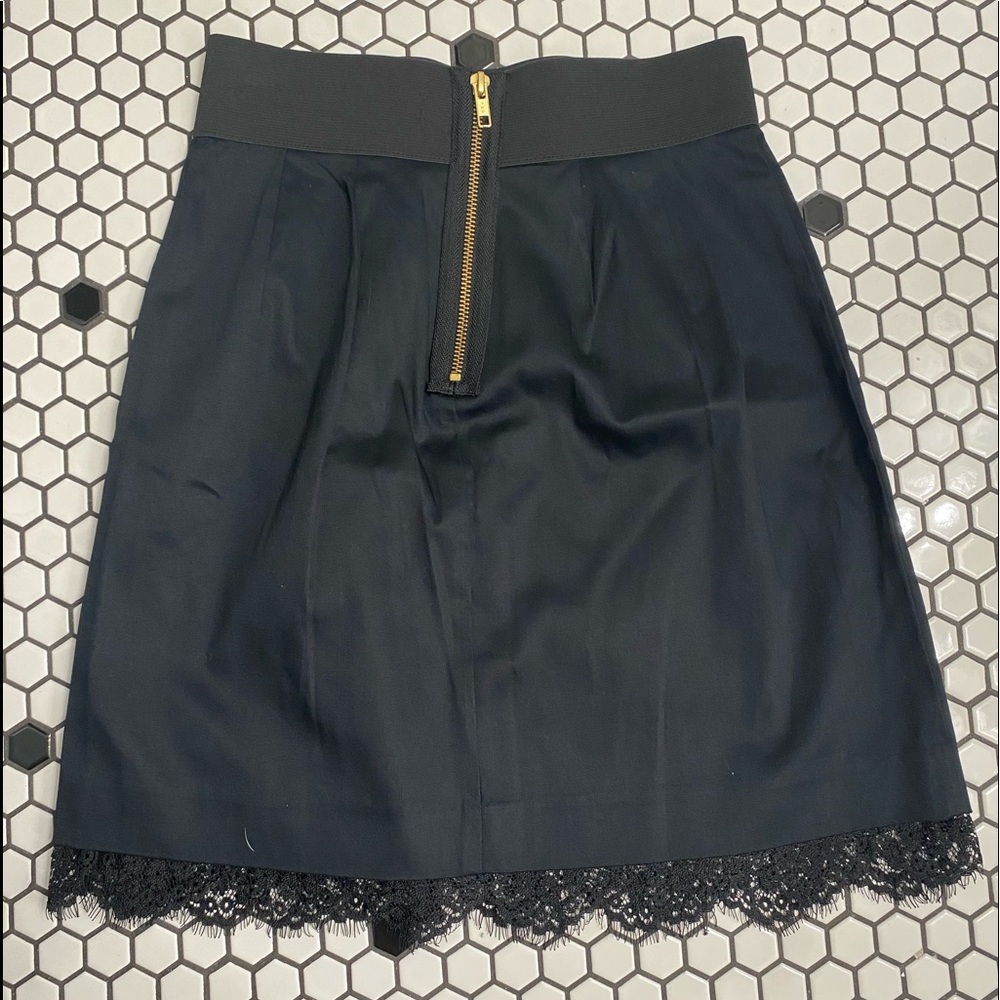 Elle skirt size XS - Picture 2 of 4